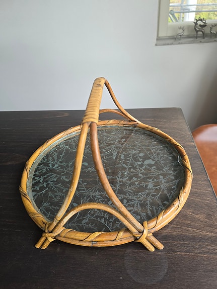 Pyöreä lasi / rottinkitarjotin 26cm
