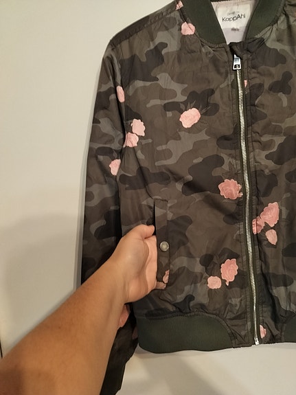 Product image 12 of 18