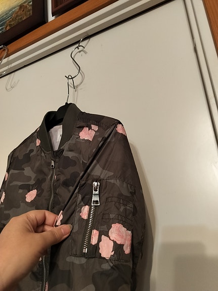 Product image 11 of 18