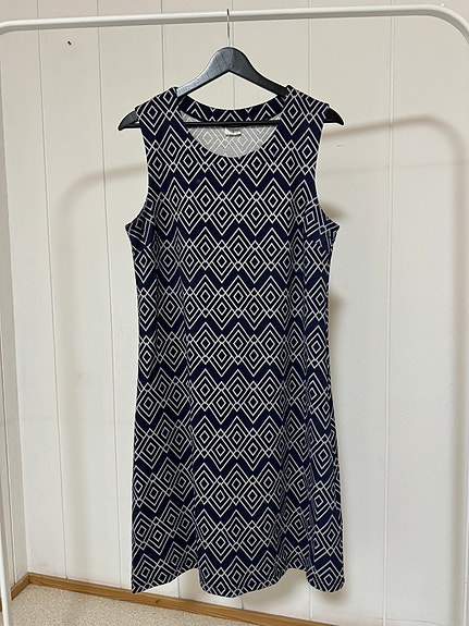 Finnwear sinihopea graafinen tunika