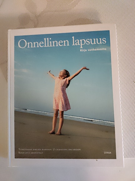 Onnellinen lapsuus