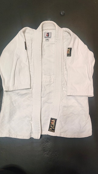 Product image 1 of 2