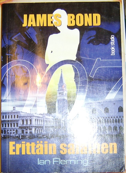 Ian Fleming : James Bond - erittäin salainen (1999)
