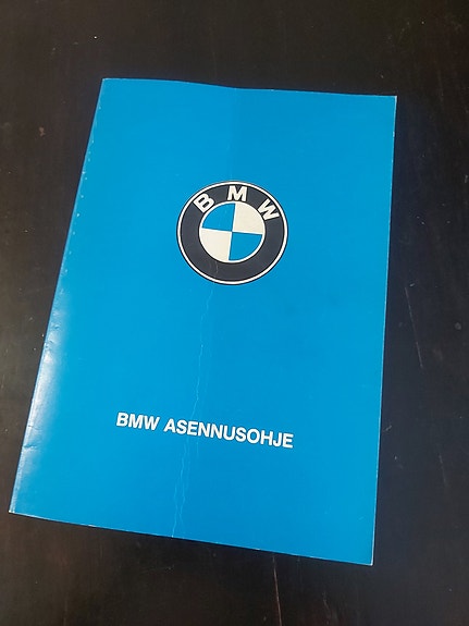 BMW asennusohje 80-luku