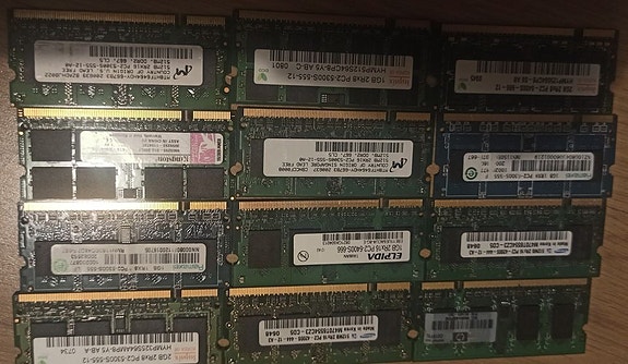 Kannettavan muistit DDR2