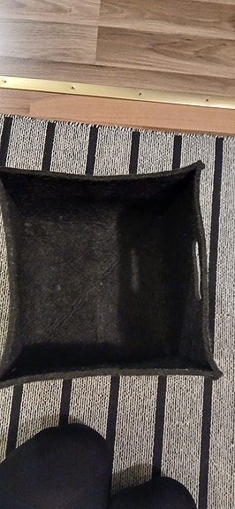 Musta/tumma huopakori 30×30×28