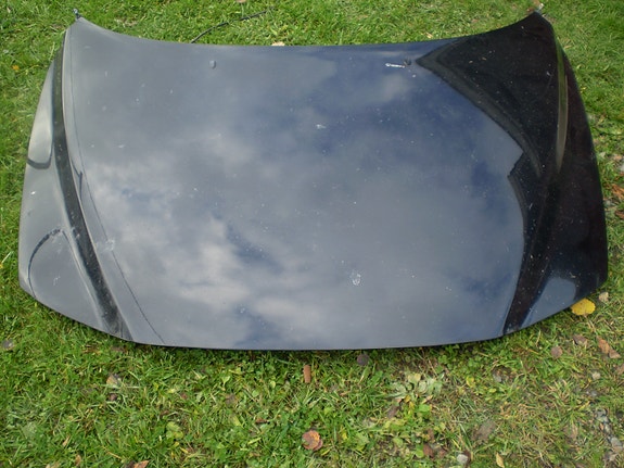 volvo s60 konepelti