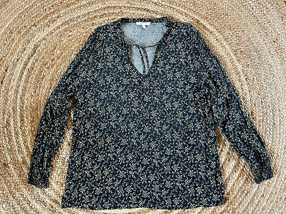 Esprit Paita 44