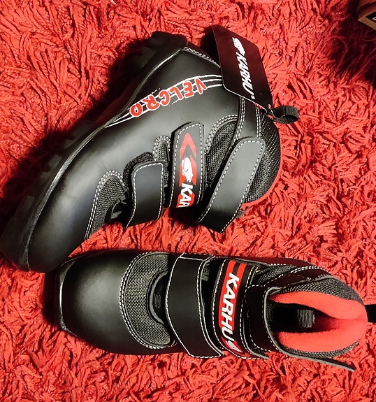 Karhu Velcro Classic monot koko 34, lapselle helppo tarra kiinnitys