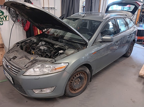 Ford Mondeo 09 1.8 TDIC osina