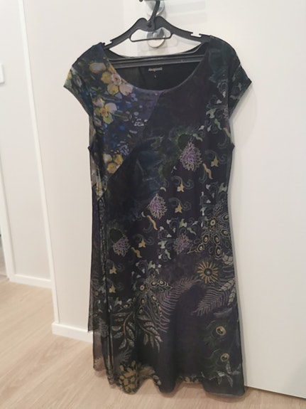 Desigual mekko