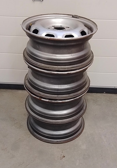 Corollan vanteet 4 x 100