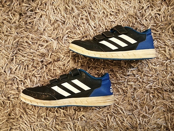 Adidas lenkkarit, 35 1/2