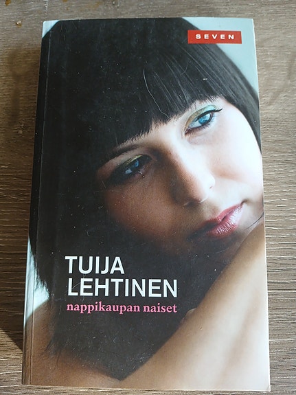 10 kirjaa 15€ (sis.toim.)