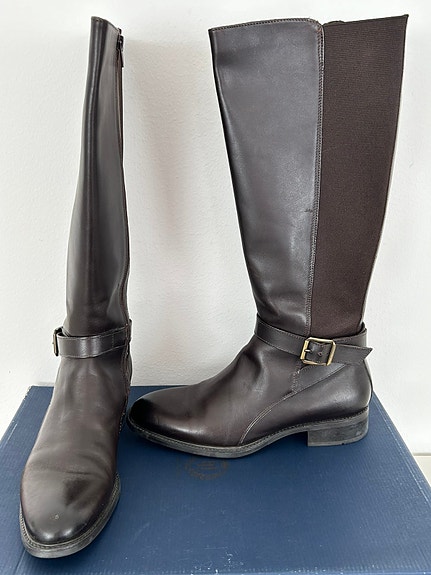 Product image 1 of 9