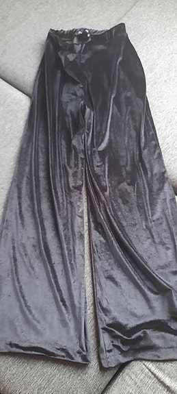 MISSGUIDED HOUSUT,36