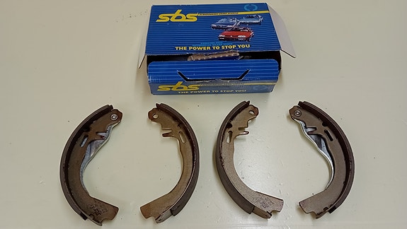 Jarrukengät Opel 70-80 luku