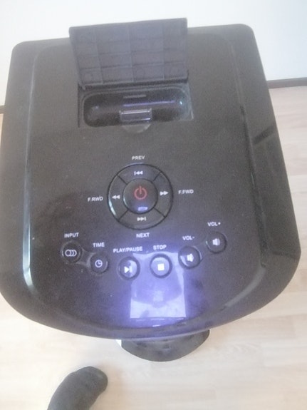 Product image 1 of 3