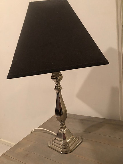 Casa Stockman pöytävalaisin mustalla varjostimella