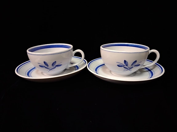 2 x Blue Rose lastenkuppi Arabia