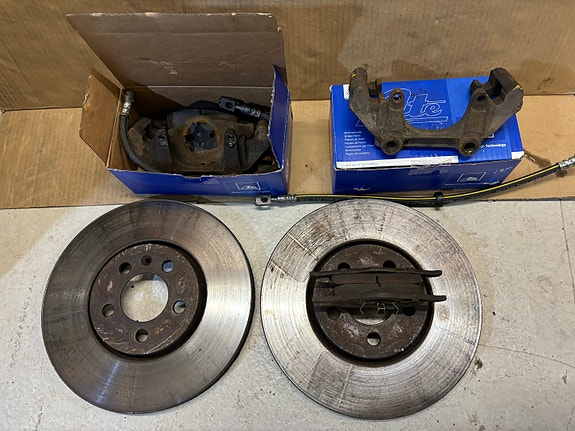 Jarruosia Audi A3 8L, VW Golf IV, VW Bora