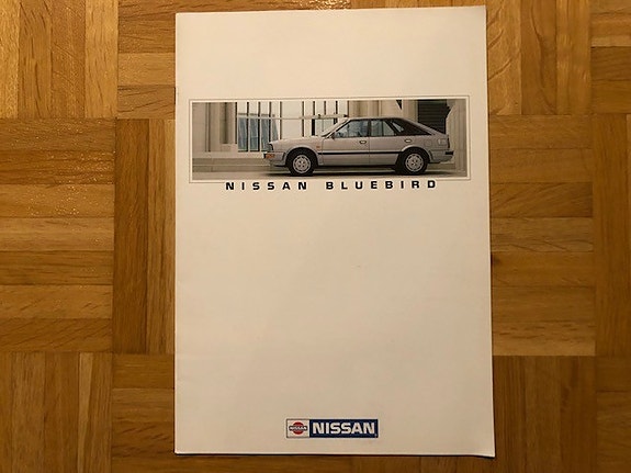 Esite Nissan Bluebird T12 vuodelta 1986 1987
