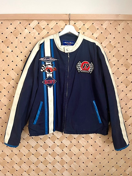 Product image 1 of 9