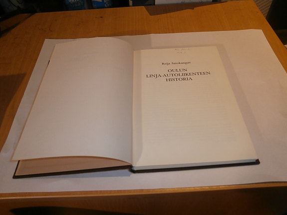 Oulun Linja-autoliikenteen historia- Reija Satokangas