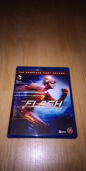 The Flash - Kausi 1 BLU-RAY