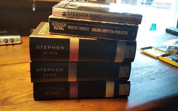 Stephen King musta torni sarja