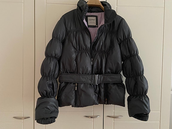 Naisten Esprit talvitakki, koko XL / 46