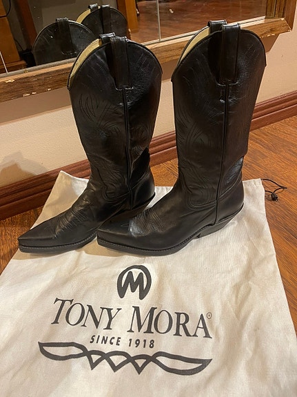 Tony Mora nahkabootsit