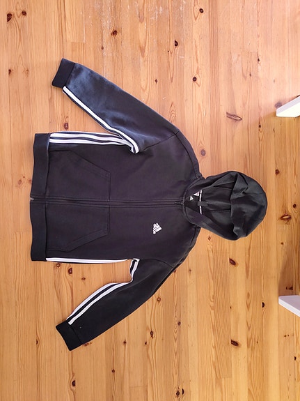 Adidas huppari