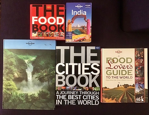Lonely Planet kirjat