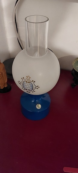 Retro pöytälamppu