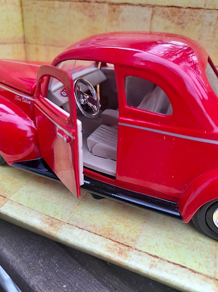 Product image 9 of 9