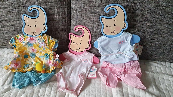 Baby Born vaatteita