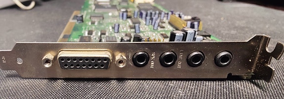 Creative Labs Sound Blaster AWE32 CT3990 | Tori
