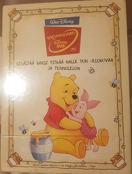 Nalle Puh-dvd boksi +pehmo