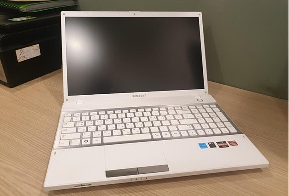 Samsung tietokone