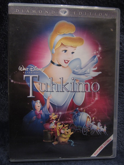 Tuhkimo dvd