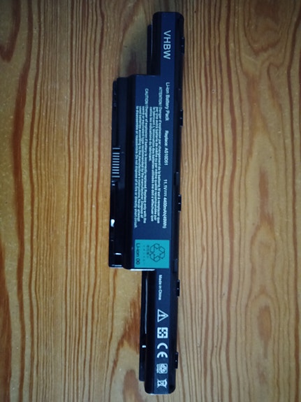 Uusi Li ion battery pack tietokoneeseen