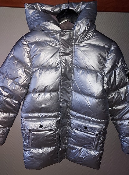 Product image 1 of 7