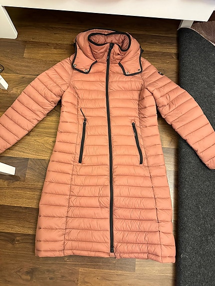 Icepeak untuvatakki, 38
