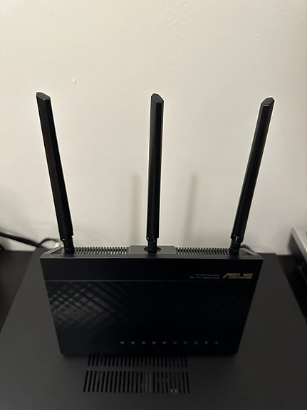 Asus wifi reititin RT-AC68U