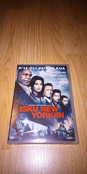 Isku New Yorkiin (2010) (Uusi) (Suomijulkaisu) DVD