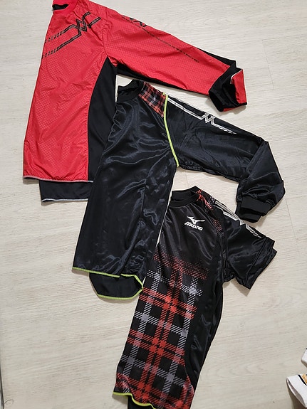 Product image 1 of 10