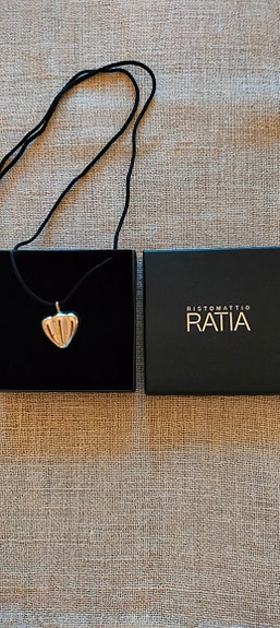 Ratian Usko Toivo Rakkaus - kaulakoru