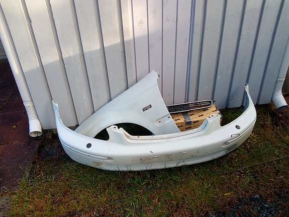 Myydään honda civic osia
