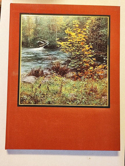 Matkailu- ja kotiseutukirjoja